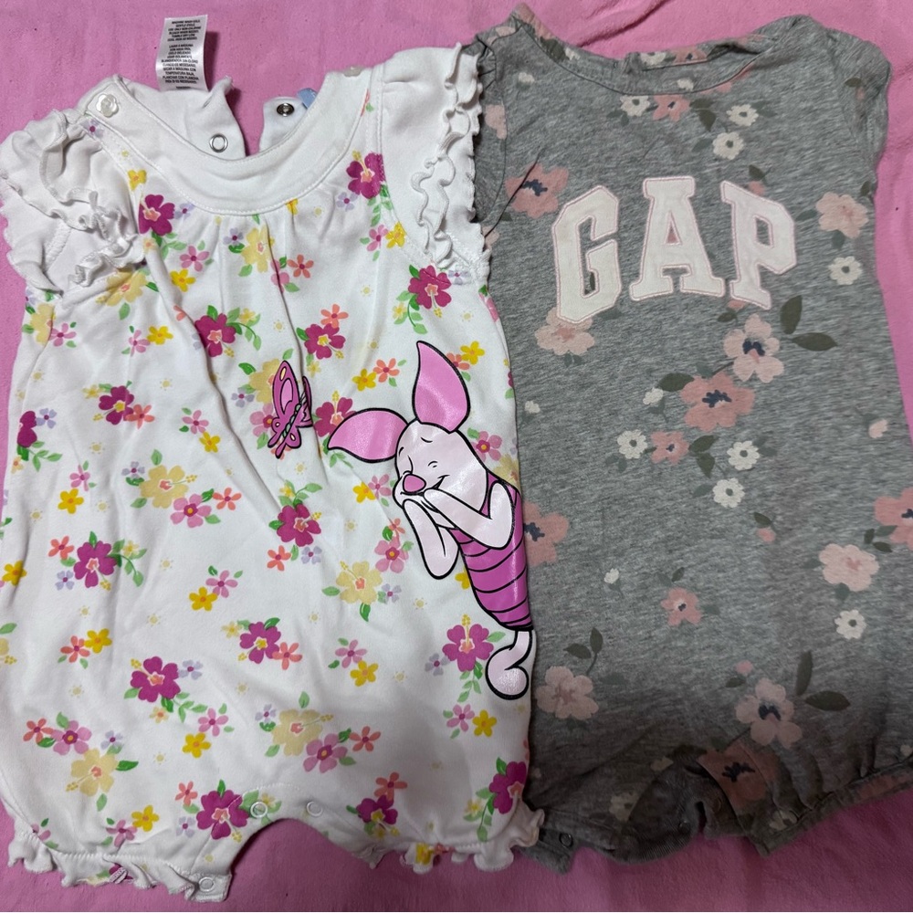 GAP Gray Floral Kids Pajamas